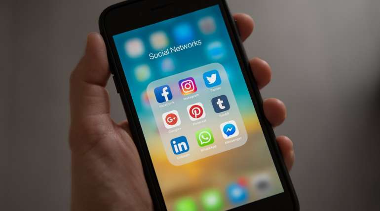 avoid social media posts